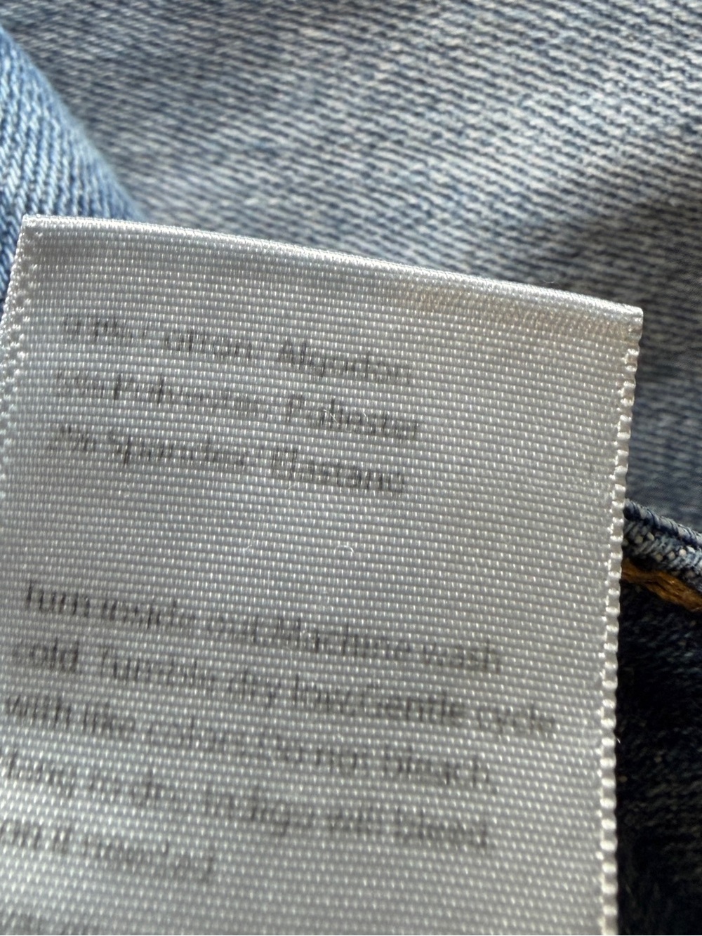 Risen Jeans distressed medium-washed denim pants with frayed raw hem size 13/31 - Picture 11 of 11